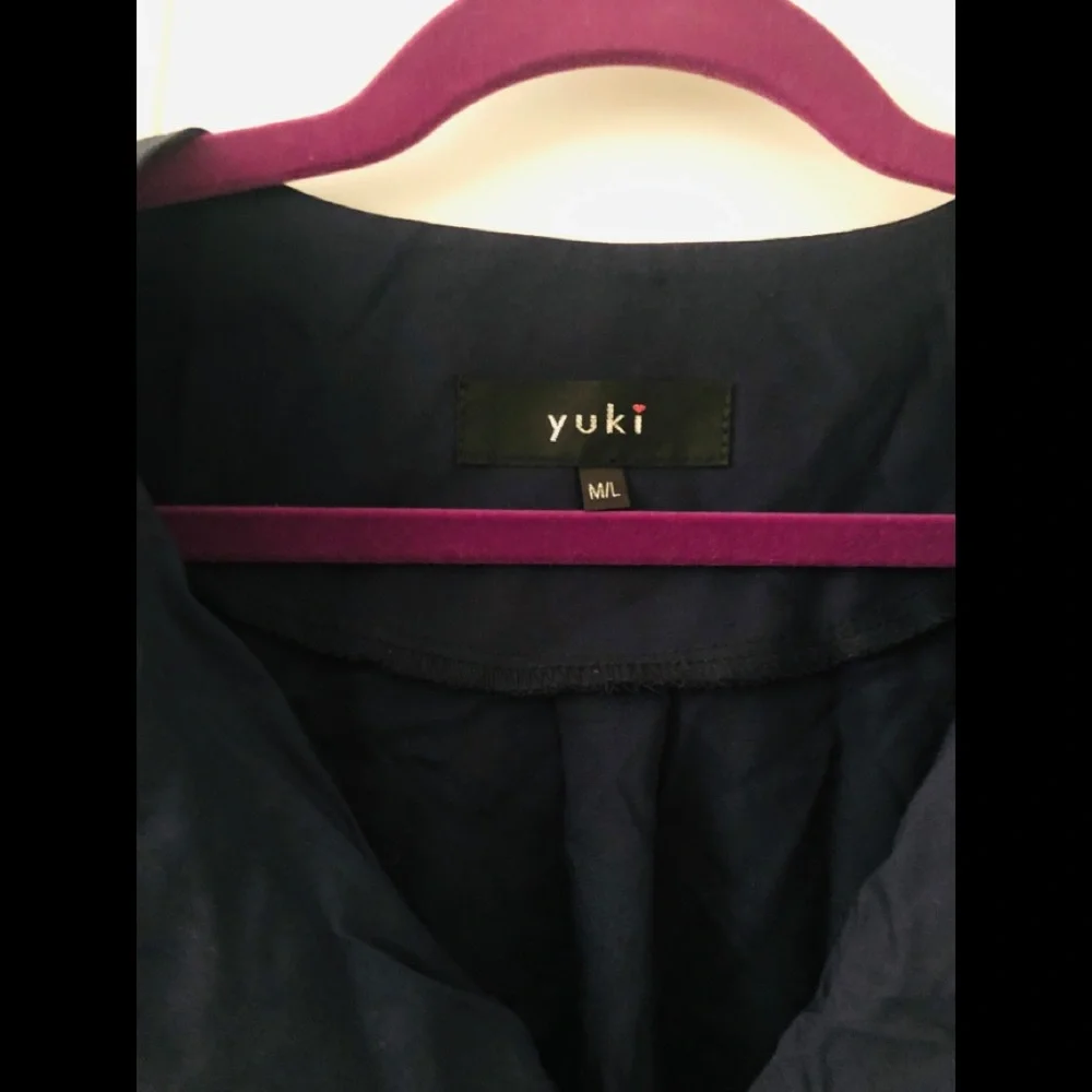 Yuki Rhinestone Blouse - Picture 4 of 7